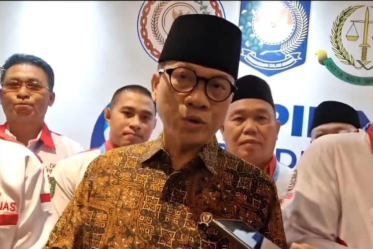 Mendes Izinkan Dana Desa Dipakai untuk Penanganan Bencana Sumatera