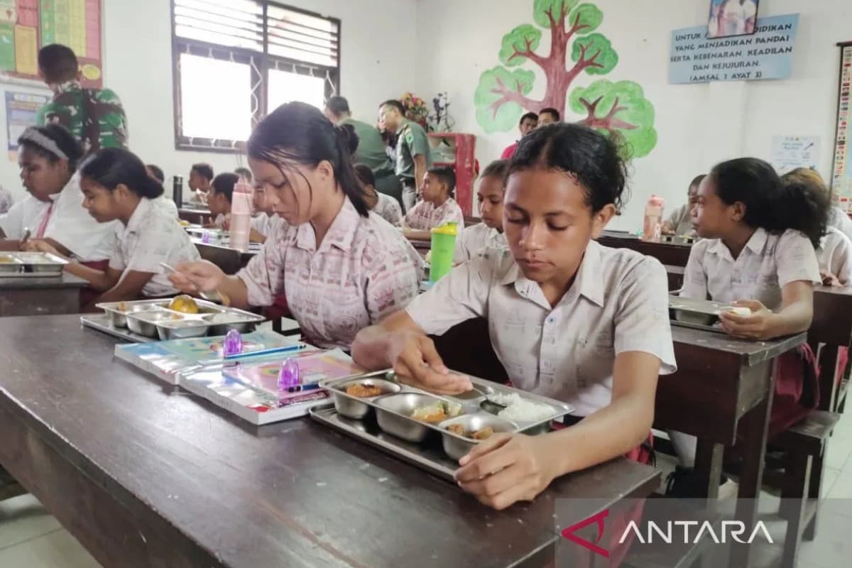 Pangan Lokal Papua Barat Jadi Menu Rutin Program Makan Bergizi Gratis