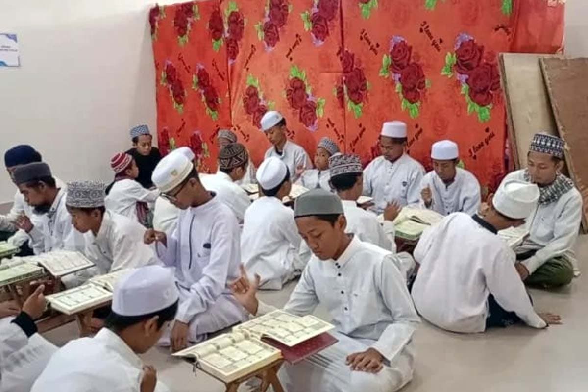 Pesantren Tuli Darul Ashom Sleman Terapkan Metode Madinah, Santri Setor Hafalan ke Masjid Nabawi