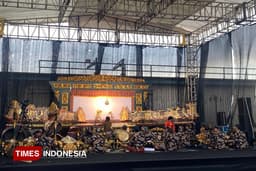 Gebrak Rekor MURI, Plaza Ambarrukmo Jogja Gelar Wayang Kulit 20 Jam Nonstop di Mal